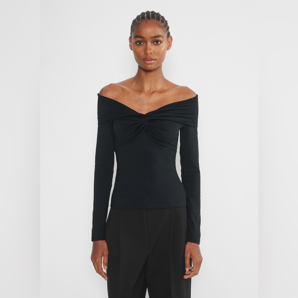 Aritzia Contour Twist Off-Shoulder Longsleeve